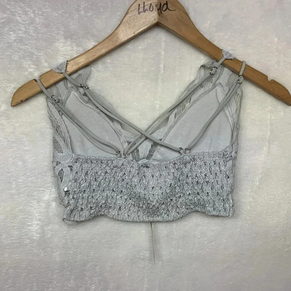Francesca’s Lace Bralette - Picture 5 of 8
